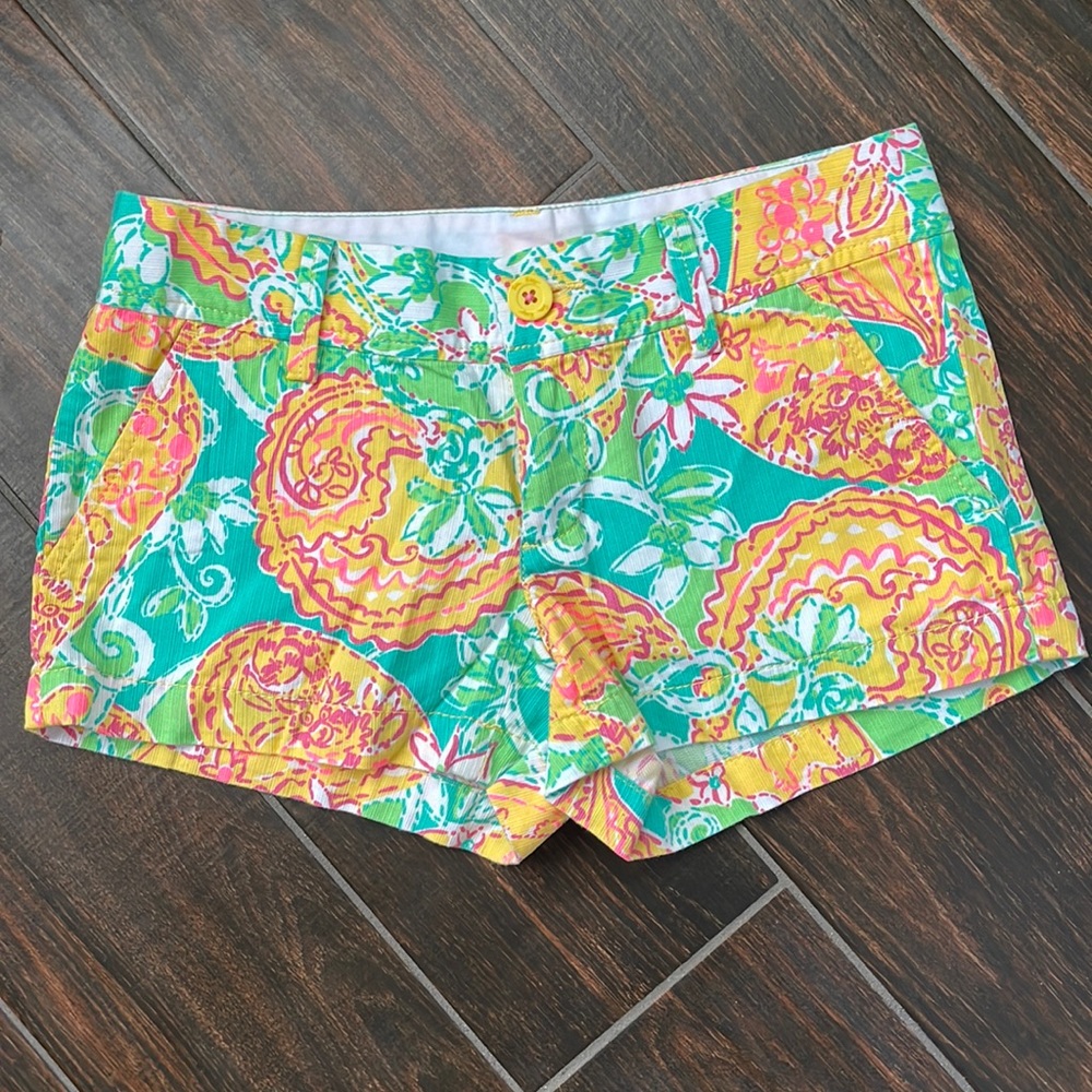 Lilly Pulitzer Walsh Short Size 0